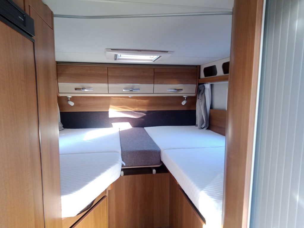 knaus 650 meg 2 4 2