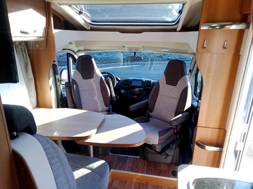 knaus 650 meg 2 8 2